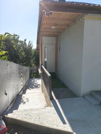 De vanzare casa caramida - 3
