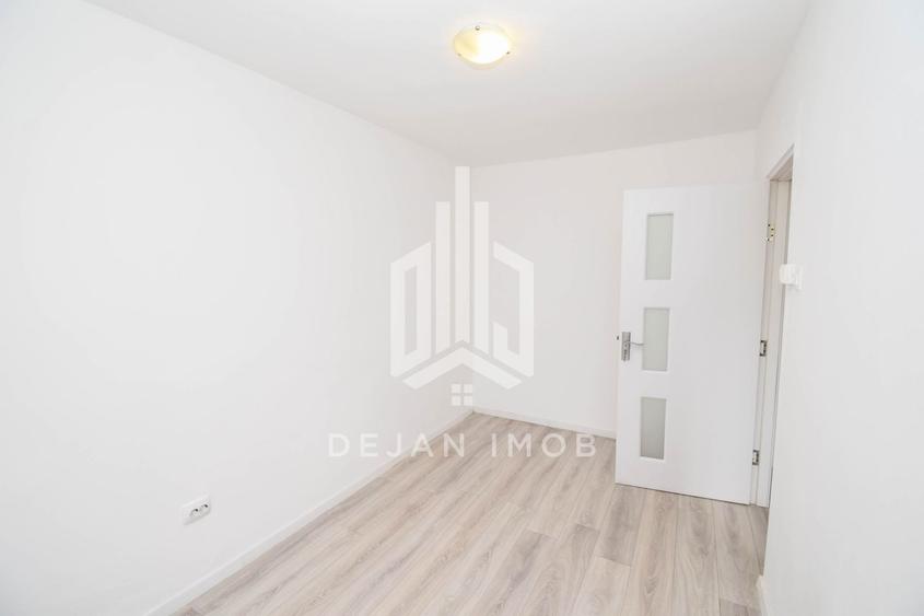 Apartament cu 2 camere semidecomandat în Simeria