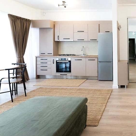 Apartament cu 2 camere decomandat, mobilat în Decebal