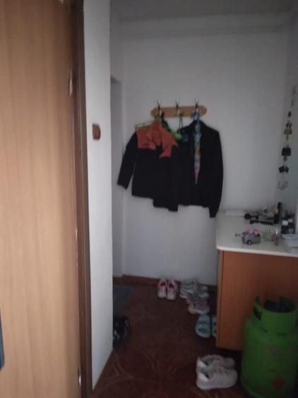 Vand apartamet cu 2 camere in Motru - 6