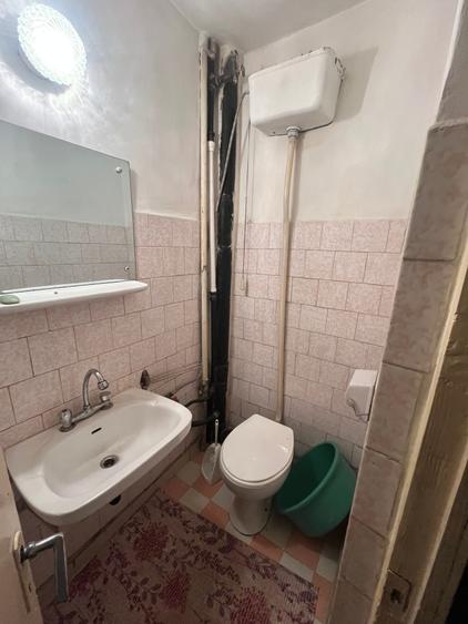 Apartament cu 3 camere decomandat în Canta