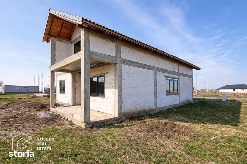 Casă cu 3 camere cu Teren 500 Mp în Frumușeni