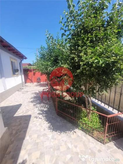 Casă cu 3 camere cu Teren 236 Mp în Central