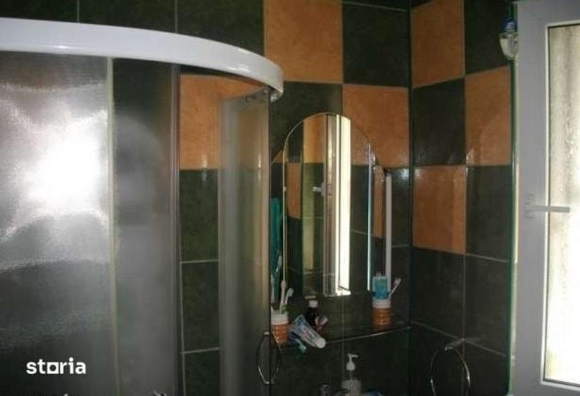 Casă cu 4 camere cu Teren 465 Mp în Bulgaria