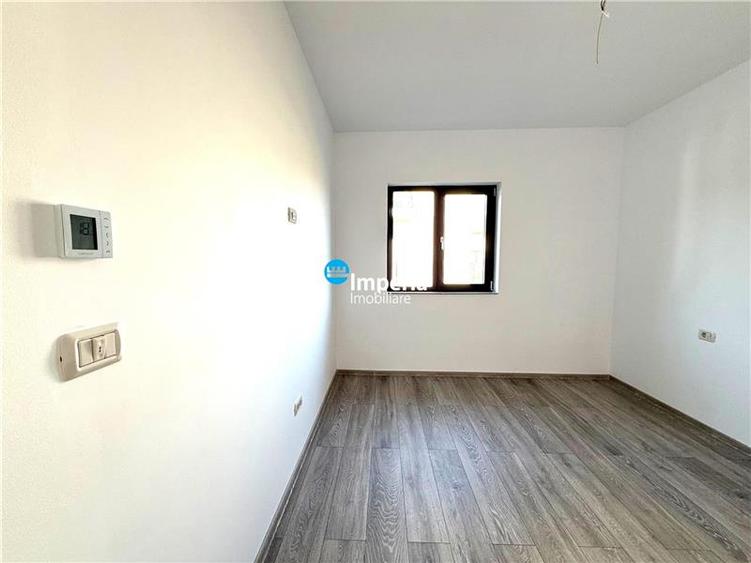 Casă cu 3 camere cu Teren 350 Mp în Lunca Cetățuii