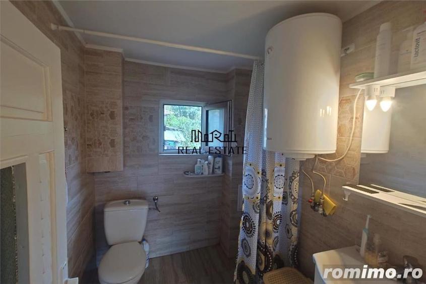 Casă cu 3 camere cu Teren 1430 Mp în Vest