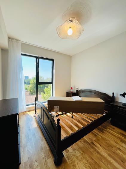 Apartament cu 2 camere decomandat în P-ta Presei Libere