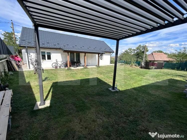 Casă cu 3 camere cu Teren 400 Mp în Central