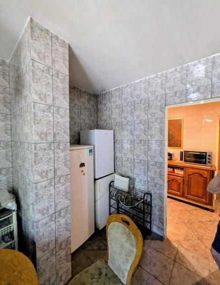 Apartament cu 3 camere decomandat în Sălăjan