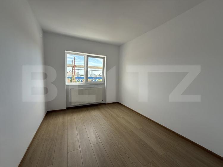 Apartament cu 4 camere decomandat în Semicentral