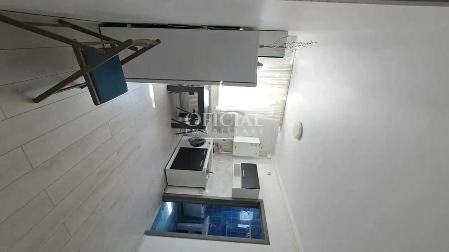 Apartament cu 2 camere semidecomandat, mobilat în Bună Ziua
