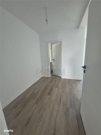 Casă cu 4 camere în Moșnița Veche