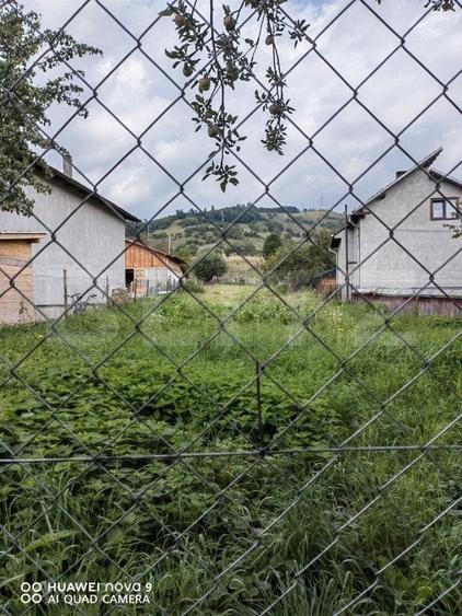 Casă de vânzare în Gura Humorului + teren generos - 14