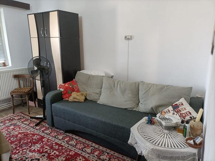 Apartament cu 2 camere semidecomandat în Ultracentral