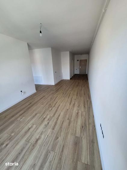 Apartament cu 3 camere în Florești
