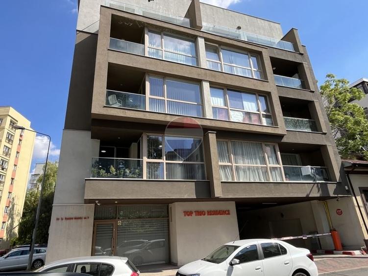 Apartament cu 2 camere semidecomandat, mobilat în Alba Iulia