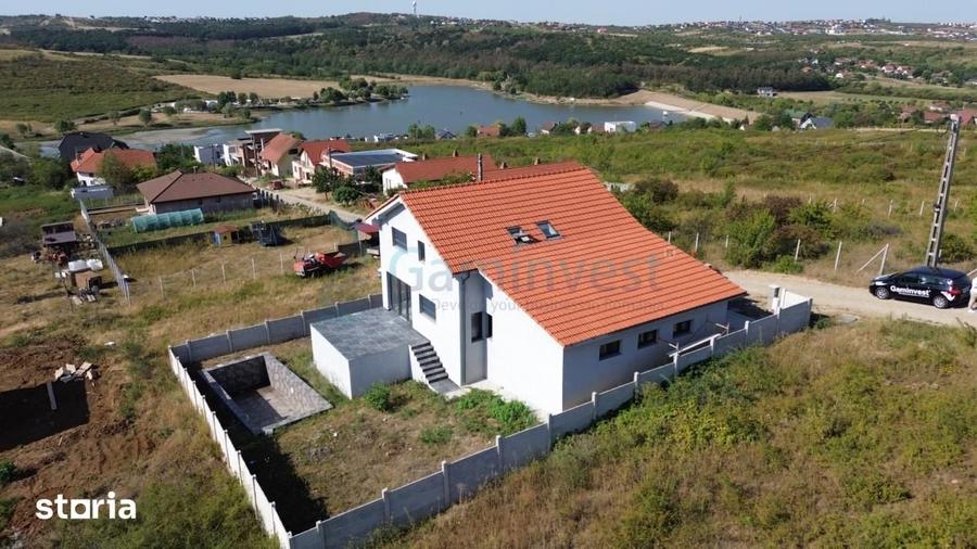 Casă cu 6 camere cu Teren 505 Mp în Central