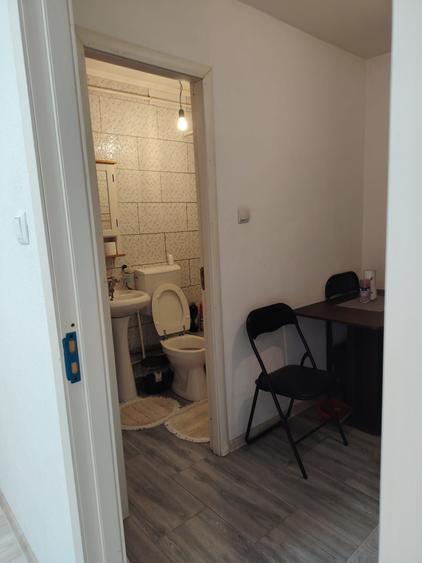 Garsonieră semidecomandată în Central