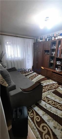 Apartament cu 3 camere decomandat în Carpați 1