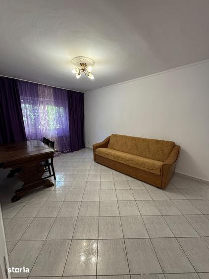De inchiriat apartament 3 camere decomandat,zona Piata Mare 270/luna - 6