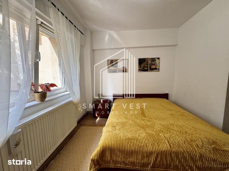 Apartament cu 3 camere semidecomandat în Paulian