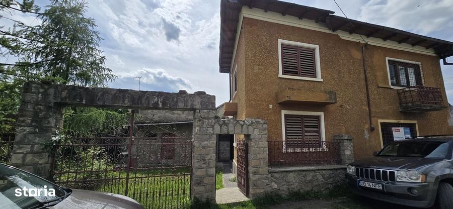Casă cu 4 camere în Buciumeni