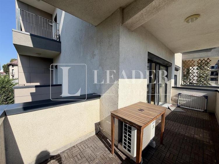 Apartament cu 3 camere decomandat, mobilat în 1 Mai
