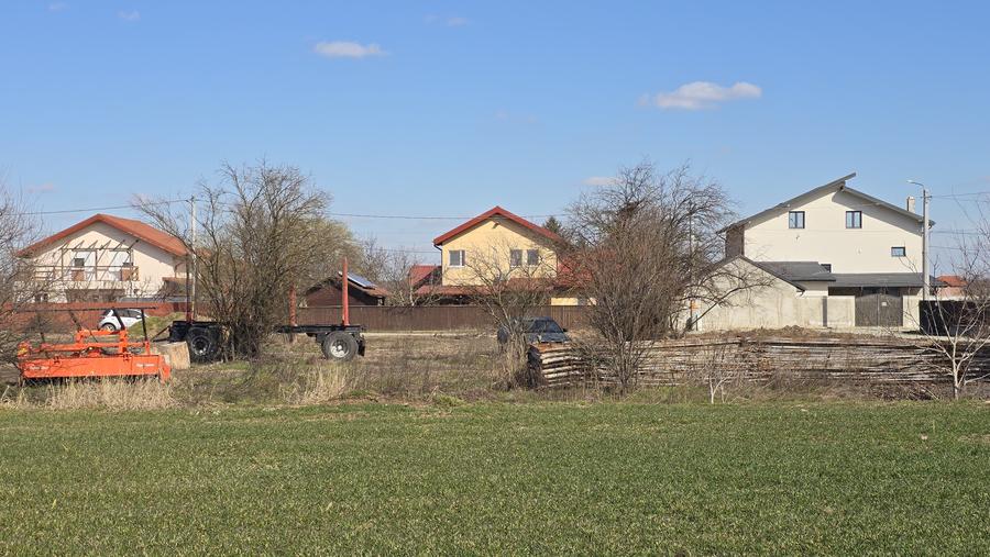 Teren Construcții intravilan de 844 mp, în Brănești