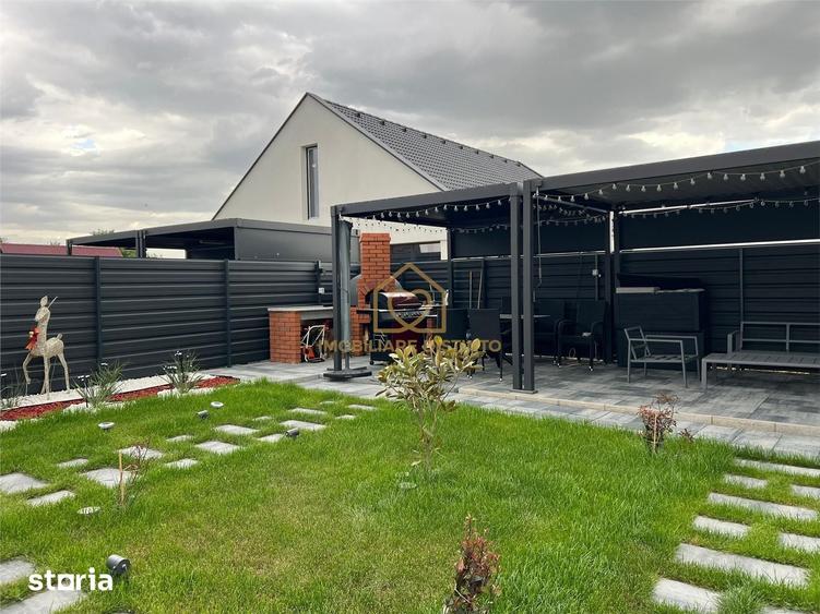Casă cu 4 camere cu Teren 350 Mp în Recea