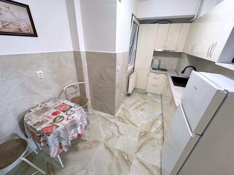 Apartament cu 2 camere semidecomandat în Central