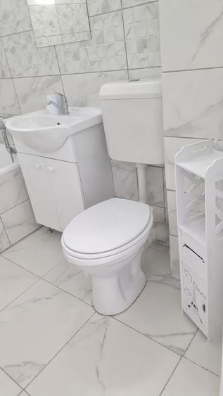 Apartament cu 2 camere semidecomandat, mobilat în 1 Decembrie 1918