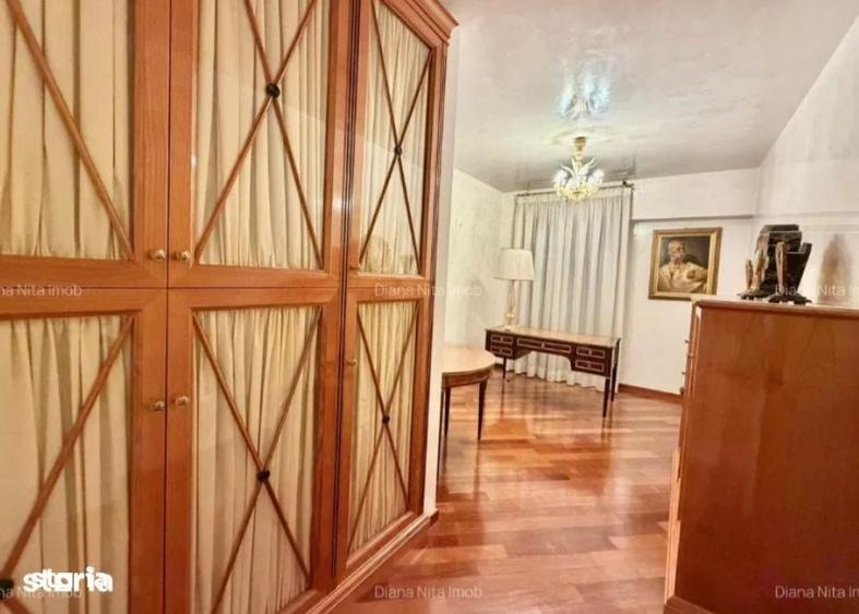 Apartament cu 4 camere în Primăverii