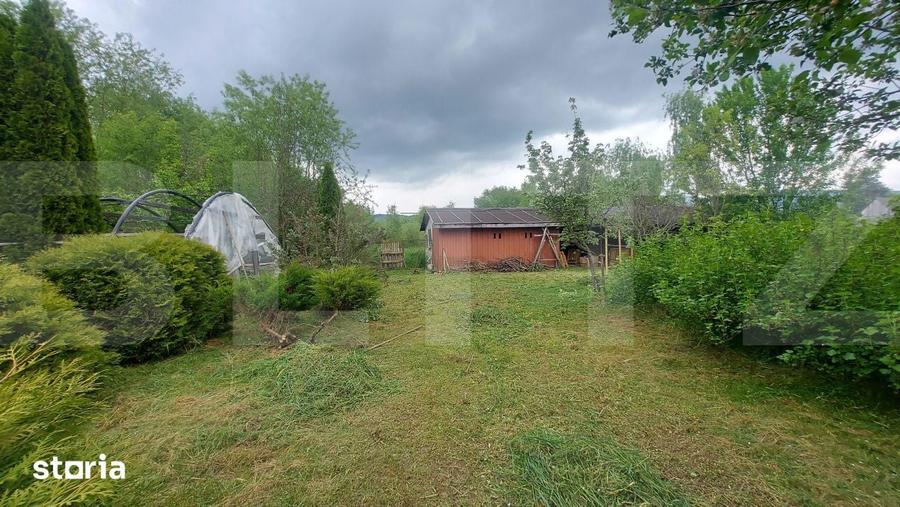 Casa cu teren de 8.570 mp cu iaz si livada I Bacel - 8