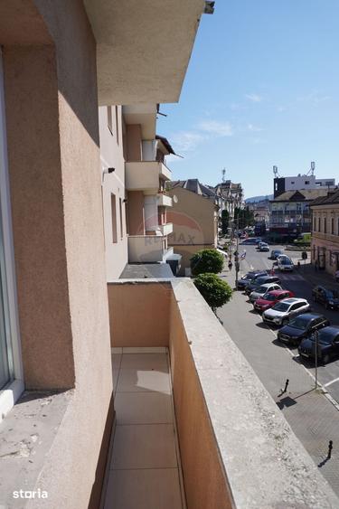 Apartament cu 3 camere în Ultracentral