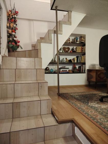 Duplex cu 5 camere cu Canalizare în Valea Rosie