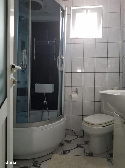 Casă cu 4 camere în Exercițiu