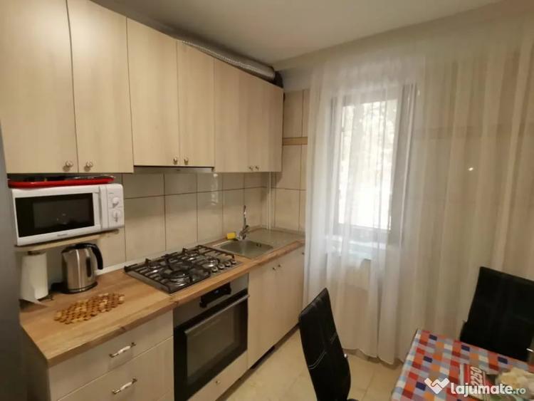 Apartament 3 camere de inchiriat, situat in zona TOMIS II - 7