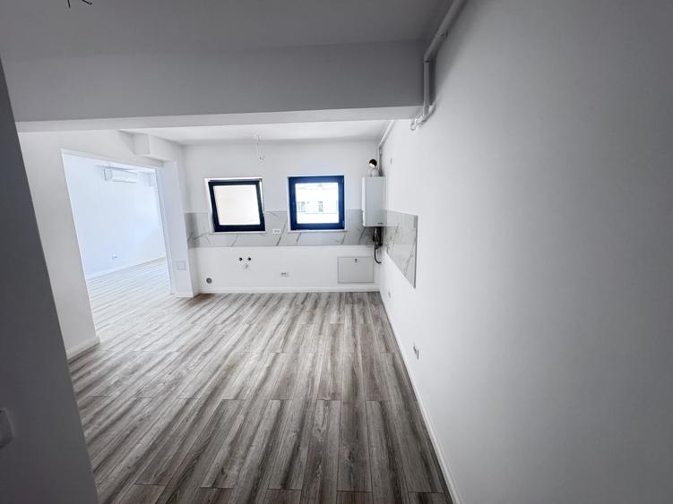 Apartament cu 2 camere circular în Banca Națională