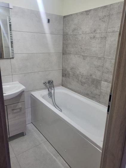 Apartament cu 2 camere decomandat în Sud-Vest