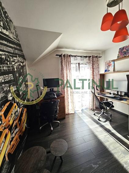 Duplex cu 4 camere cu Canalizare în Șelimbăr