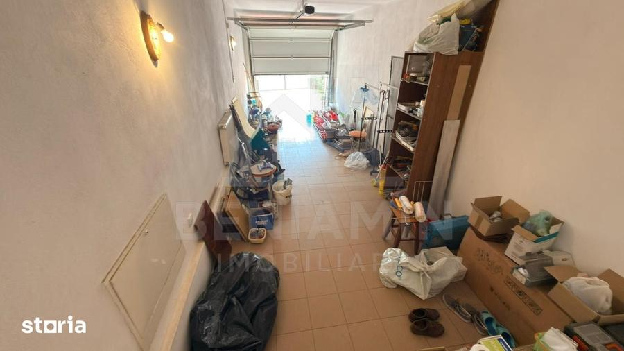 Casă cu 6 camere cu Teren 464 Mp în Cârcea