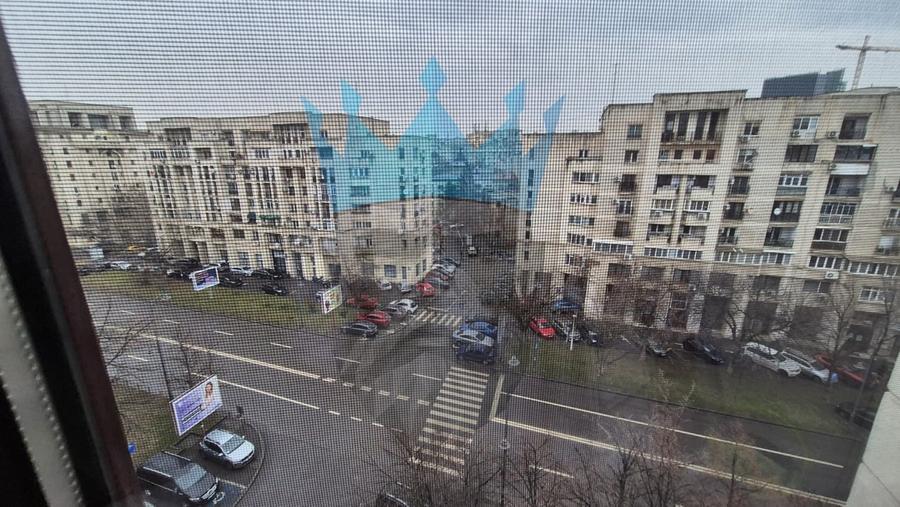 Apartament cu 3 camere decomandat, mobilat în Națiunile Unite