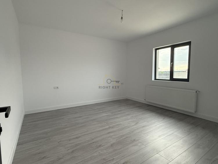 Casă individuală cu 5 camere cu Teren 500 Mp în Ciorogârla