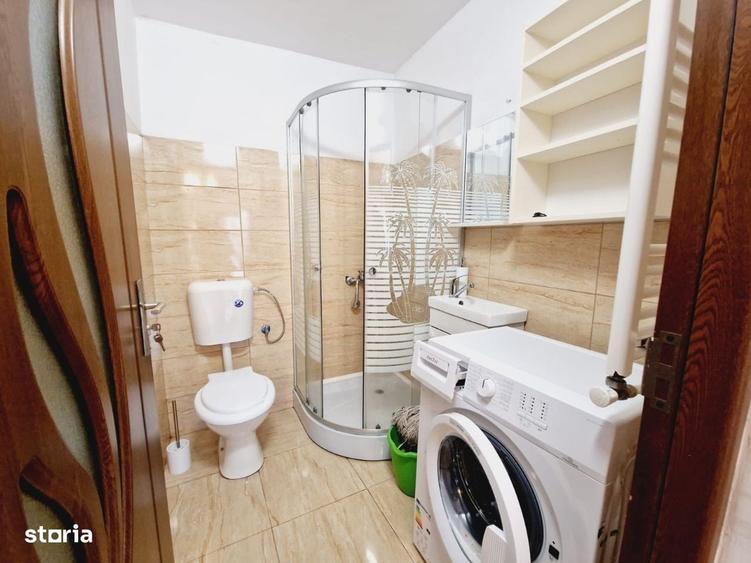 Casă cu 2 camere decomandat în Cantemir