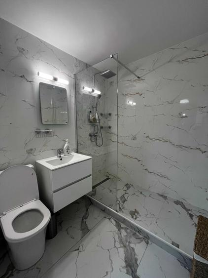 Apartament cu 2 camere semidecomandat în Tineretului