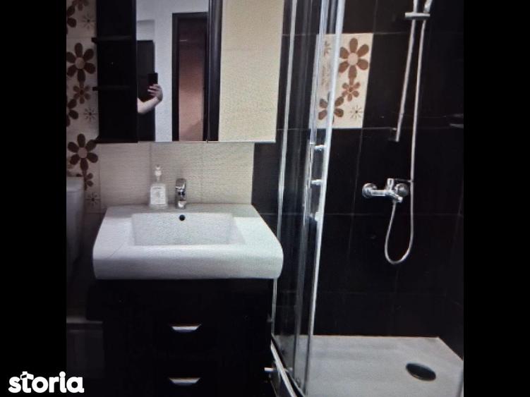 Apartament cu 2 camere semidecomandat în Pantelimon