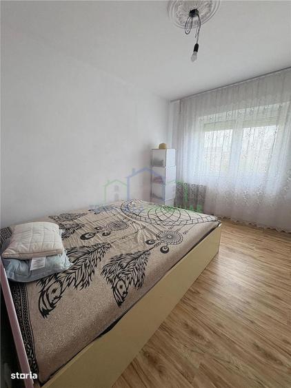 Apartament cu 3 camere decomandat în Central
