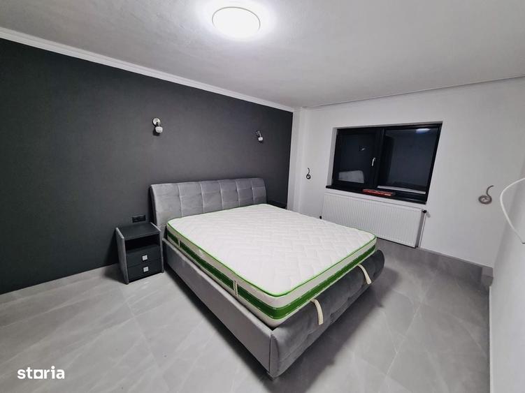 Casă cu 4 camere în Rontău
