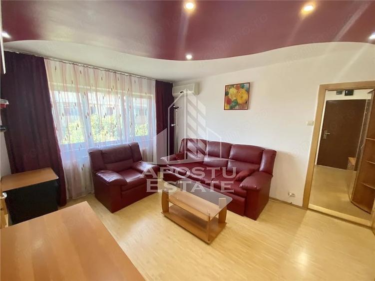 Apartament cu 2 camere semidecomandat în Complex Studențesc