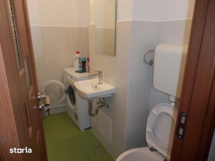 Apartament cu 3 camere decomandat în Aviației
